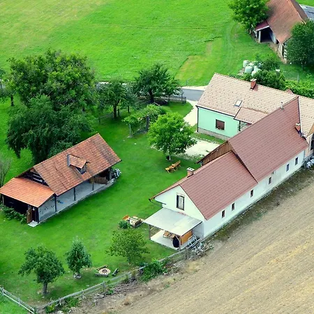 Ranc Jures Apartmán *