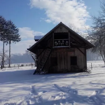 아파트 Ranc Jures - Relaxing Countryside Escape 류토메르
