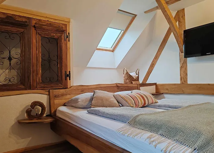 Ranc Jures Apartment *